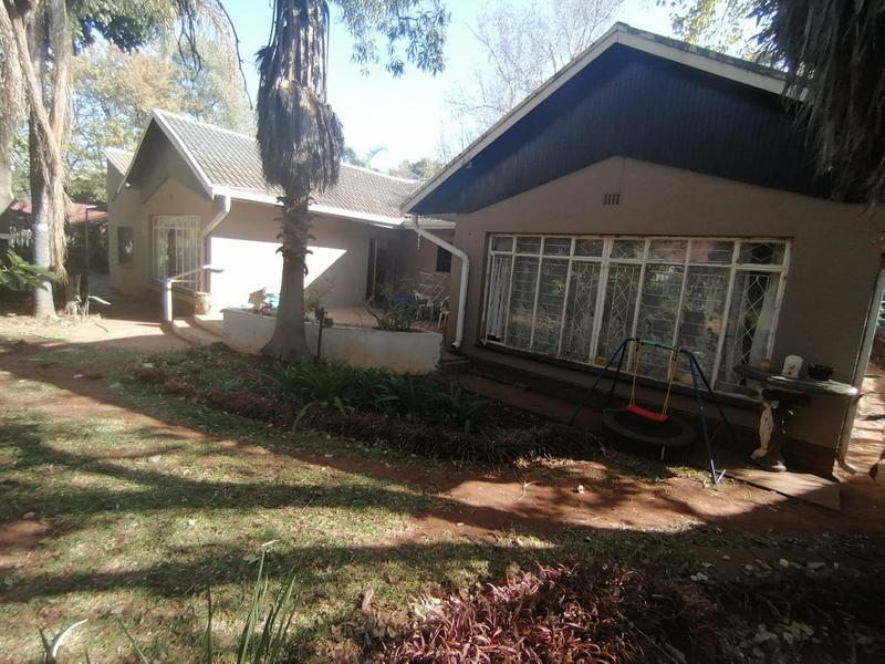6 Bedroom Property for Sale in Protea Park North West